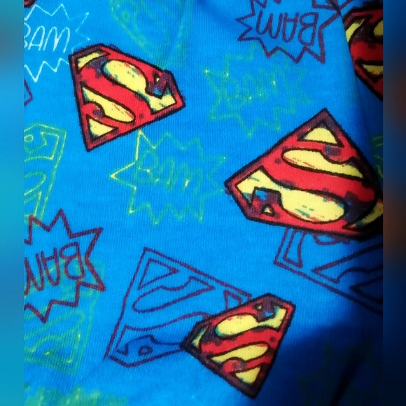 🔥SALE🔥 Superman DC Comics Baby 2 Pc Pajamas Pajama Set NWT Size 0-3M - Picture 3 of 8